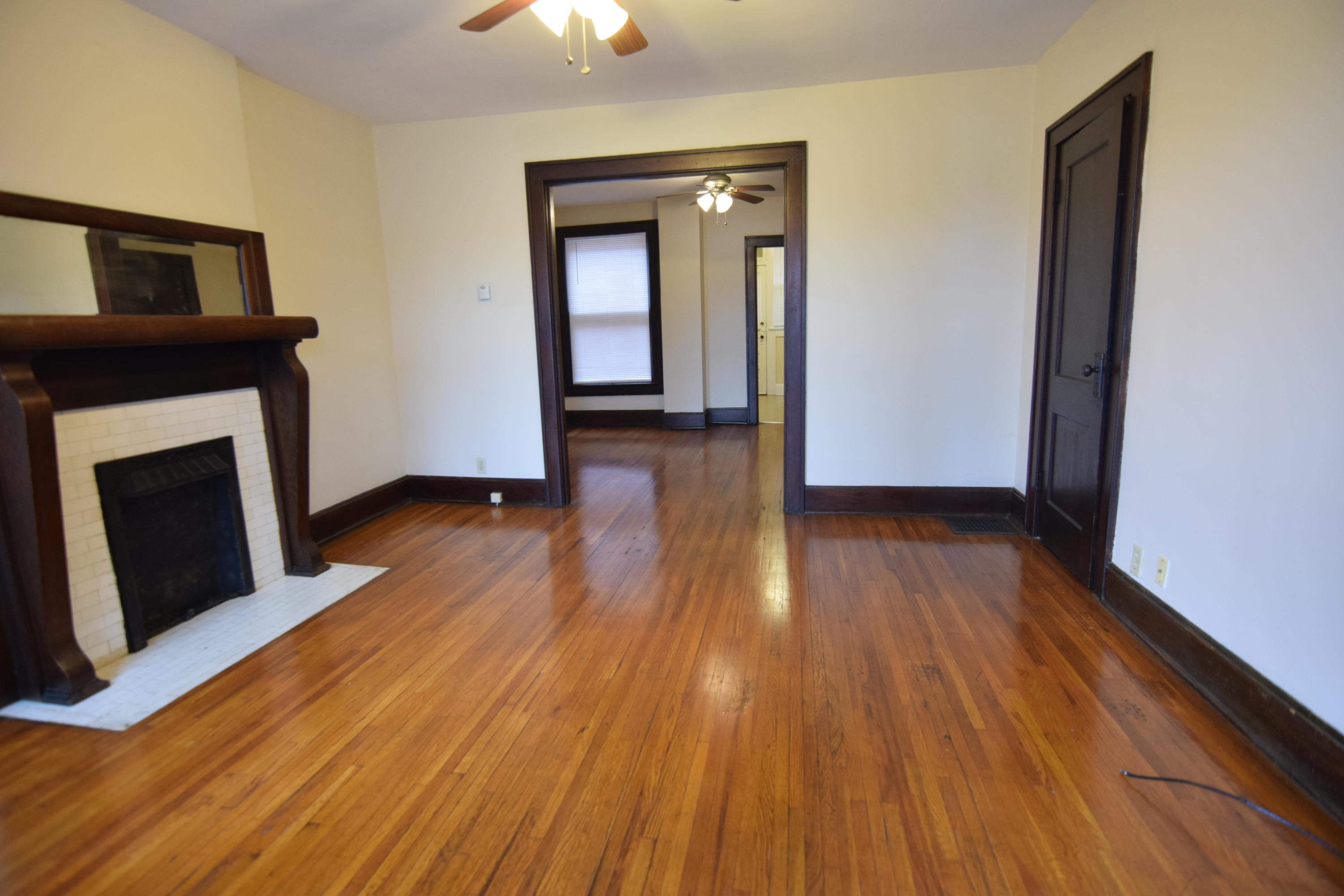 944 Hamlet Street